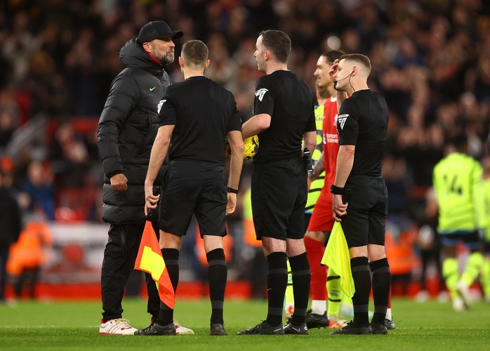 Jurgen Klopp báo tin dữ, Arsenal phấn khích sau đại chiến- Ảnh 5. Jurgen Klopp báo tin dữ, Arsenal phấn khích sau đại chiến- Ảnh 5.