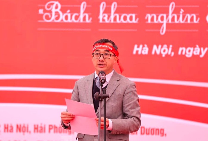 Hàng nghìn người vượt giá rét hiến máu tại Chủ nhật Đỏ- Ảnh 2.
