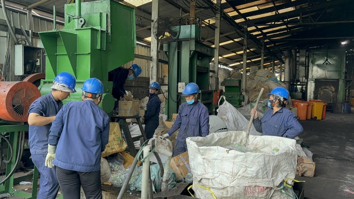 TP HCM: Phát hiện gần 25 tấn nội tạng động vật không hạn sử dụng- Ảnh 5. TP HCM: Phát hiện gần 25 tấn nội tạng động vật không hạn sử dụng- Ảnh 5.