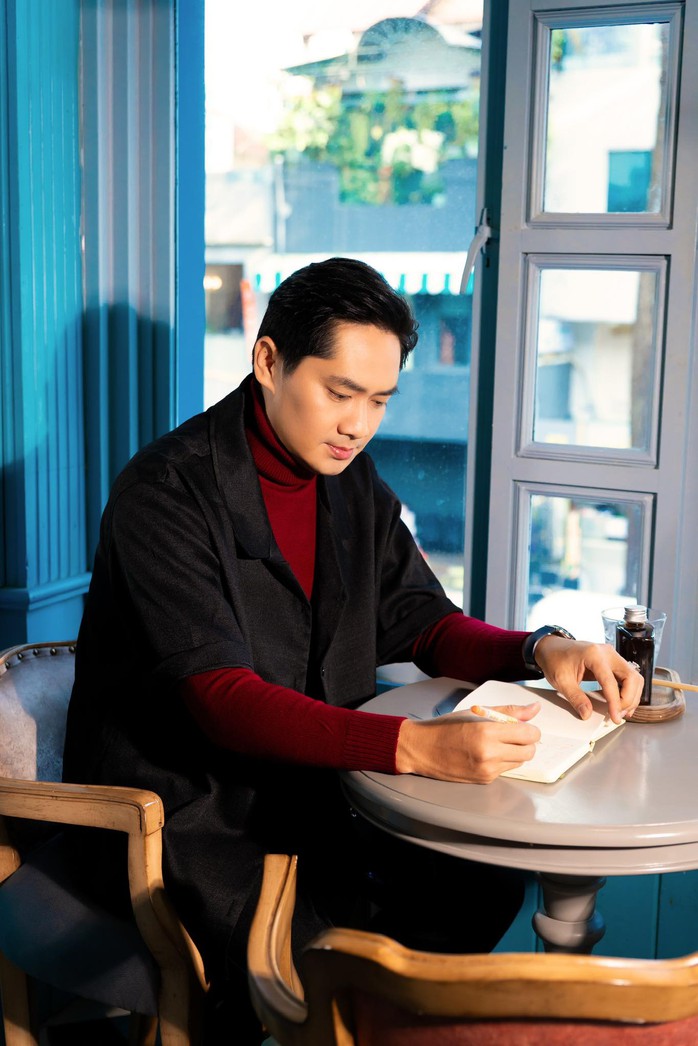 Diễn viên Minh Luân có phải đại gia?

- Ảnh 1.
