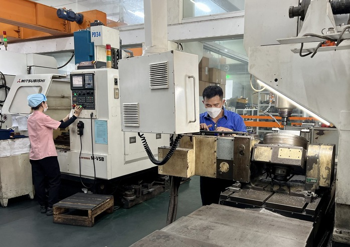 Những điểm nghẽn, nghịch lý của thị trường lao động TP HCM- Ảnh 2. Những điểm nghẽn, nghịch lý của thị trường lao động TP HCM- Ảnh 2.