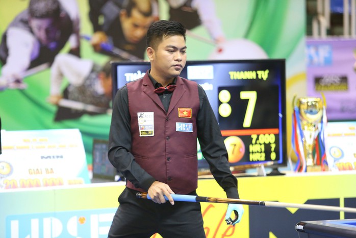 Nguyễn Trần Thanh Tự vô địch "siêu giải" billiards carom 3 băng- Ảnh 2. Nguyễn Trần Thanh Tự vô địch "siêu giải" billiards carom 3 băng- Ảnh 2.