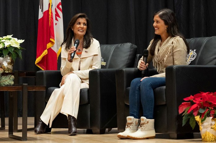 "Ngôi sao mới" Nikki Haley có cản nổi ông Donald Trump?- Ảnh 1. "Ngôi sao mới" Nikki Haley có cản nổi ông Donald Trump?- Ảnh 1.