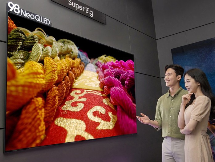 Samsung mở rộng danh mục dòng TV cỡ lớn, mang đến trải nghiệm nghe nhìn vượt trội với TV 98 inch- Ảnh 2. Samsung mở rộng danh mục dòng TV cỡ lớn, mang đến trải nghiệm nghe nhìn vượt trội với TV 98 inch- Ảnh 2.