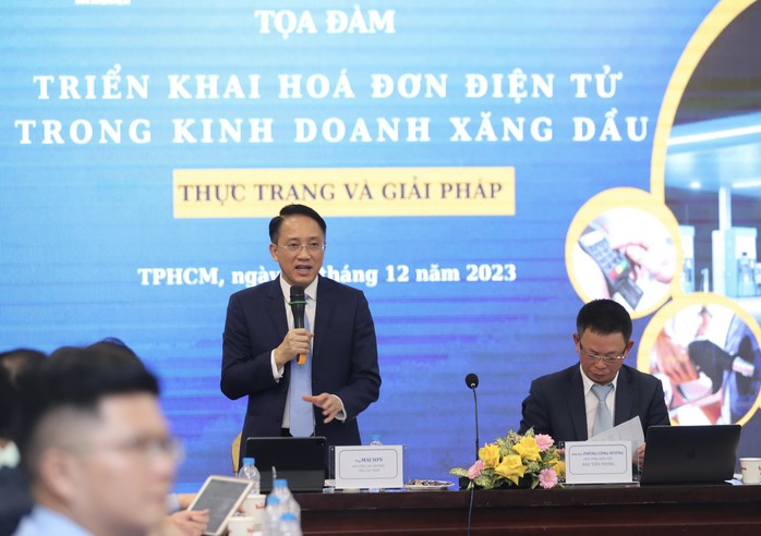 Xuất hóa đơn điện tử bán lẻ xăng dầu làm chi phí tăng vọt, doanh nghiệp nói gì?- Ảnh 3. Xuất hóa đơn điện tử bán lẻ xăng dầu làm chi phí tăng vọt, doanh nghiệp nói gì?- Ảnh 3.