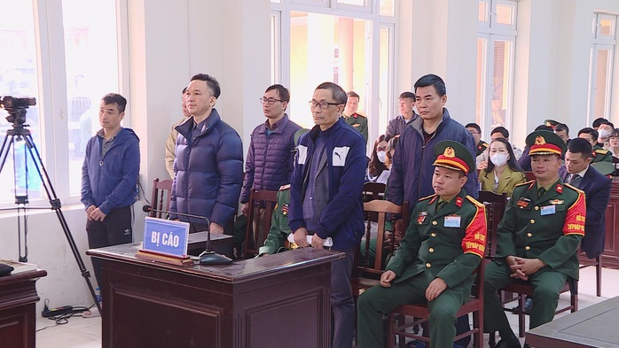 Vụ án Việt Á: "Bồi dưỡng tiền tỉ"- Ảnh 1. Vụ án Việt Á: "Bồi dưỡng tiền tỉ"- Ảnh 1.