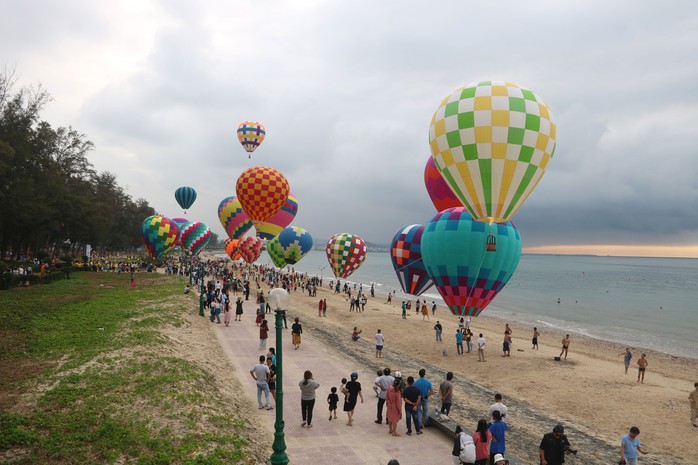 Du lịch Bình Thuận bội thu- Ảnh 1. Du lịch Bình Thuận bội thu- Ảnh 1.