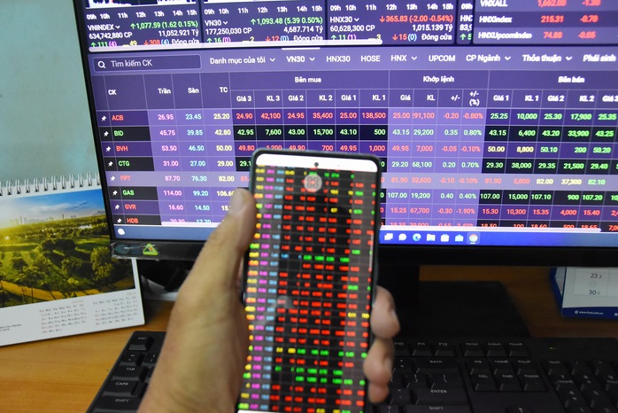 Chứng khoán ngày mai (28-12): Nhà đầu tư nước ngoài còn mua ròng cổ phiếu?- Ảnh 1. Chứng khoán ngày mai (28-12): Nhà đầu tư nước ngoài còn mua ròng cổ phiếu?- Ảnh 1.