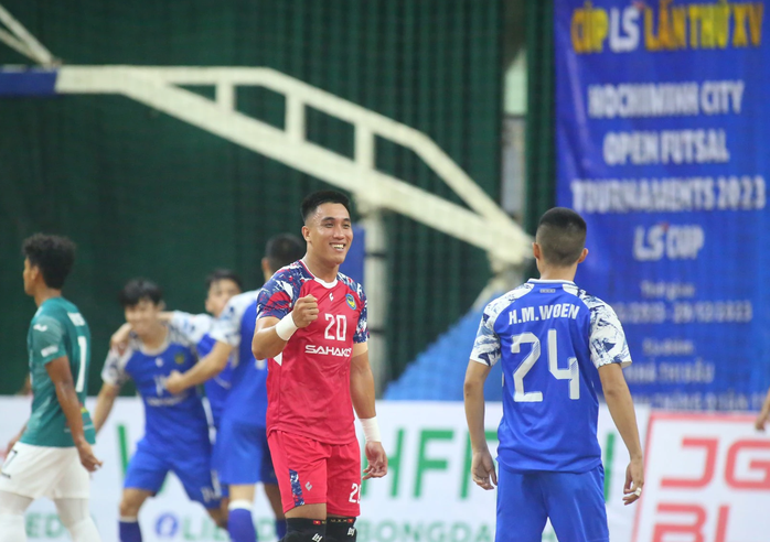 Thủ môn lập cú đúp, Sahako tạo cú sốc để gặp đại diện futsal Thái Lan ở chung kết- Ảnh 1. Thủ môn lập cú đúp, Sahako tạo cú sốc để gặp đại diện futsal Thái Lan ở chung kết- Ảnh 1.