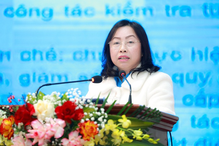 Nghiên cứu, học tập Nghị quyết Đại hội XIII Công đoàn Việt Nam- Ảnh 7. Phó Chủ tịch Tổng LĐLĐ Việt Nam Thái Thu Xương