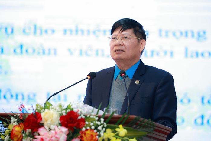 Nghiên cứu, học tập Nghị quyết Đại hội XIII Công đoàn Việt Nam- Ảnh 5. Phó Chủ tịch Tổng LĐLĐ Việt Nam Phan Văn Anh