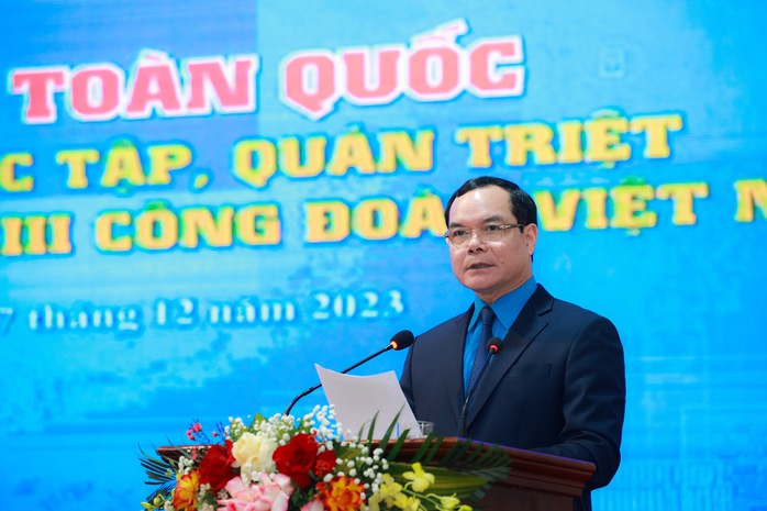Nghiên cứu, học tập Nghị quyết Đại hội XIII Công đoàn Việt Nam- Ảnh 4. Nghiên cứu, học tập Nghị quyết Đại hội XIII Công đoàn Việt Nam- Ảnh 4.