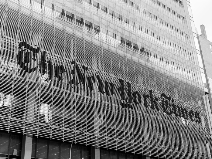 Tờ The New York Times là một trong nhiều hãng truyền thông đang muốn những công ty đứng sau các mô hình AI tiên tiến nhất thế giới bồi thường vì vi phạm bản quyền dữ liệu. Ảnh: The New York Times Tờ The New York Times là một trong nhiều hãng truyền thông đang muốn những công ty đứng sau các mô hình AI tiên tiến nhất thế giới bồi thường vì vi phạm bản quyền dữ liệu. Ảnh: The New York Times