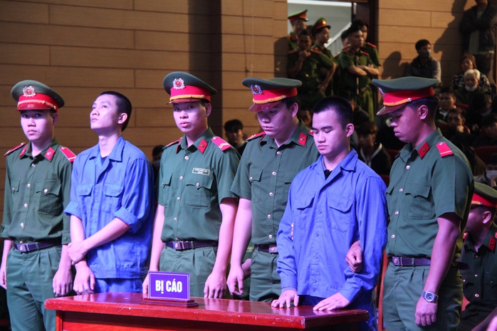 Kẻ chủ mưu cướp ngân hàng, giết bảo vệ lĩnh án tử hình- Ảnh 1. Kẻ chủ mưu cướp ngân hàng, giết bảo vệ lĩnh án tử hình- Ảnh 1.