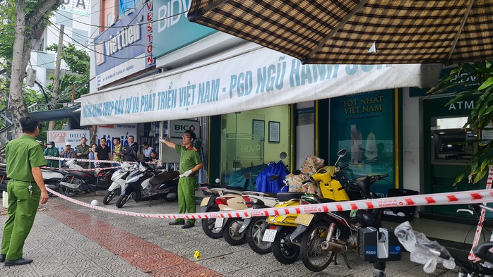 Kẻ chủ mưu cướp ngân hàng, giết bảo vệ lĩnh án tử hình- Ảnh 4. Kẻ chủ mưu cướp ngân hàng, giết bảo vệ lĩnh án tử hình- Ảnh 4.