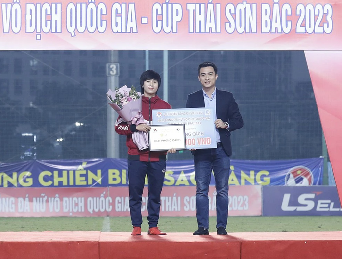 Giải nữ VĐQG 2023: TP HCM I bảo vệ thành công ngôi hậu, Than KSVN về nhì- Ảnh 6. Giải nữ VĐQG 2023: TP HCM I bảo vệ thành công ngôi hậu, Than KSVN về nhì- Ảnh 6.