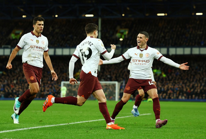 Ngược dòng ngoạn mục, Man City khẳng định sức mạnh nhà vô địch World Cup- Ảnh 9. Ngược dòng ngoạn mục, Man City khẳng định sức mạnh nhà vô địch World Cup- Ảnh 9.