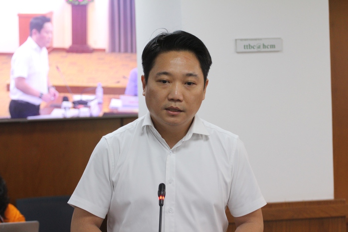 TP HCM sẽ mua hoa ế của tiểu thương Bến Bình Đông- Ảnh 1. TP HCM sẽ mua hoa ế của tiểu thương Bến Bình Đông- Ảnh 1.