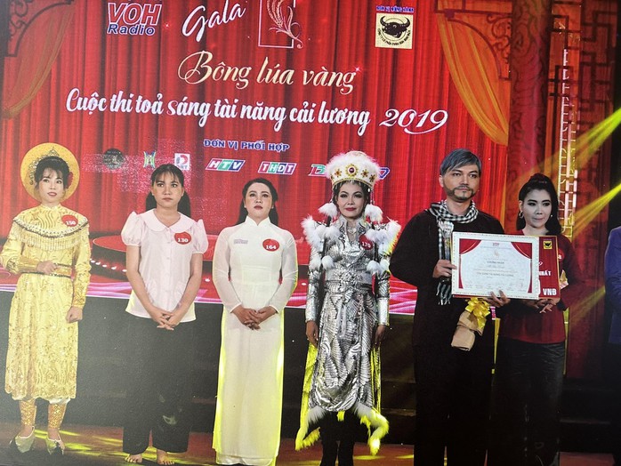 Nghệ sĩ háo hức với giải "Bông Lúa Vàng" tròn 30 tuổi- Ảnh 3. Nghệ sĩ háo hức với giải "Bông Lúa Vàng" tròn 30 tuổi- Ảnh 3.