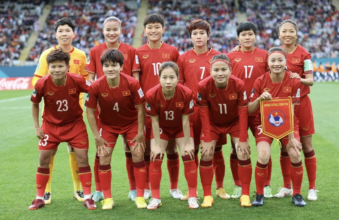 Tuyển bóng đá nữ được bình chọn "Tập thể thể thao tiêu biểu toàn quốc 2023"- Ảnh 8. Tuyển bóng đá nữ được bình chọn "Tập thể thể thao tiêu biểu toàn quốc 2023"- Ảnh 8.
