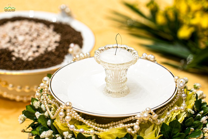 Xá lợi tóc Đức Phật ở chùa Ba Vàng đã được trả về cố quốc- Ảnh 2.