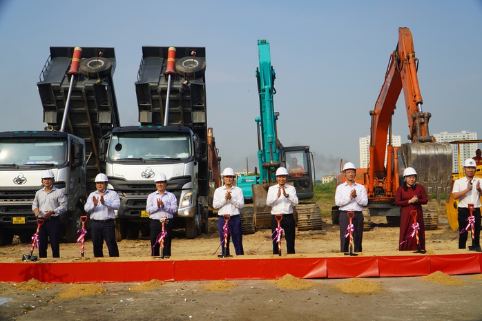 Chính thức khởi công dự án khu tái định cư 38 ha ở quận 12 - Ảnh 6. Chính thức khởi công dự án khu tái định cư 38 ha ở quận 12 - Ảnh 6.