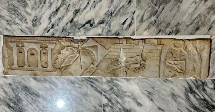 Mua đồ lưu niệm, vô tình sở hữu báu vật 2.000 năm- Ảnh 1. Mua đồ lưu niệm, vô tình sở hữu báu vật 2.000 năm- Ảnh 1.
