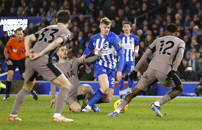 Đại tiệc bàn thắng sân AMEX, Tottenham thua thảm Brighton- Ảnh 1. Đại tiệc bàn thắng sân AMEX, Tottenham thua thảm Brighton- Ảnh 1.