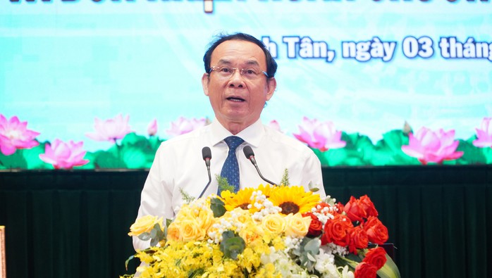 Quận Bình Tân đón nhận Huân chương Lao động hạng Nhì- Ảnh 2. Quận Bình Tân đón nhận Huân chương Lao động hạng Nhì- Ảnh 2.