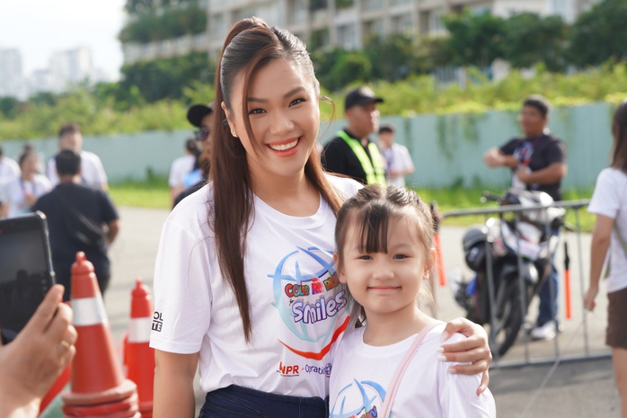 Hơn 3.000 người chạy bộ gây quỹ phẫu thuật Nụ cười- Ảnh 7.
