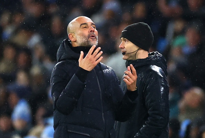 Man City hụt hơi khó ngờ, Chelsea và Newcastle bùng nổ dữ dội vòng 17- Ảnh 5. Man City hụt hơi khó ngờ, Chelsea và Newcastle bùng nổ dữ dội vòng 17- Ảnh 5.