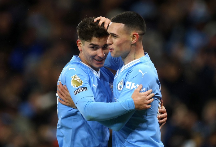 Rượt đuổi tỉ số nghẹt thở, Man City đánh rơi chiến thắng trước Tottenham- Ảnh 3. Rượt đuổi tỉ số nghẹt thở, Man City đánh rơi chiến thắng trước Tottenham- Ảnh 3.