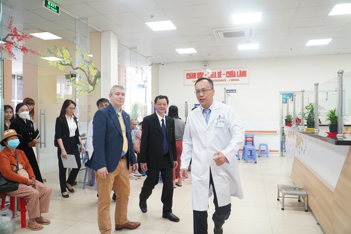 Bệnh viện Chợ Rẫy xúc tiến mở trung tâm xạ trị proton- Ảnh 1. Bệnh viện Chợ Rẫy xúc tiến mở trung tâm xạ trị proton- Ảnh 1.