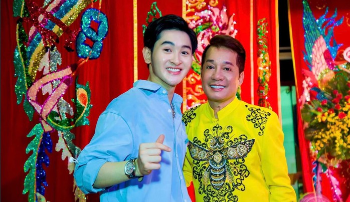 Con trai nghệ sĩ hài Minh Nhí thi nhan sắc
- Ảnh 1. Con trai nghệ sĩ hài Minh Nhí thi nhan sắc
- Ảnh 1.