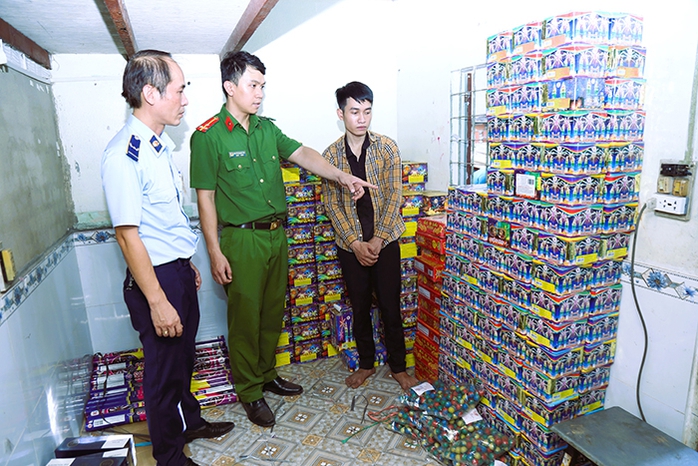 Từ tin báo của người dân, công an phát hiện bí mật trong căn phòng trọ ở Biên Hòa - Ảnh 1. Từ tin báo của người dân, công an phát hiện bí mật trong căn phòng trọ ở Biên Hòa - Ảnh 1.