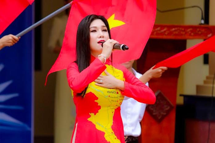 Kavie Trần đam mê với chuyến đi thiện nguyện
- Ảnh 4. Kavie Trần đam mê với chuyến đi thiện nguyện
- Ảnh 4.