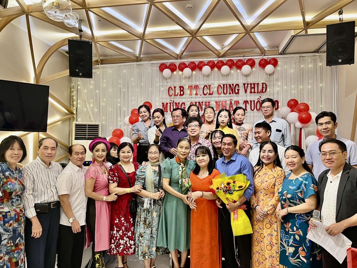 Thạc sĩ Phan Nhứt Dũng, đạo diễn Kim Loan 20 năm bền bỉ với Tài tử - Cải lương- Ảnh 6.