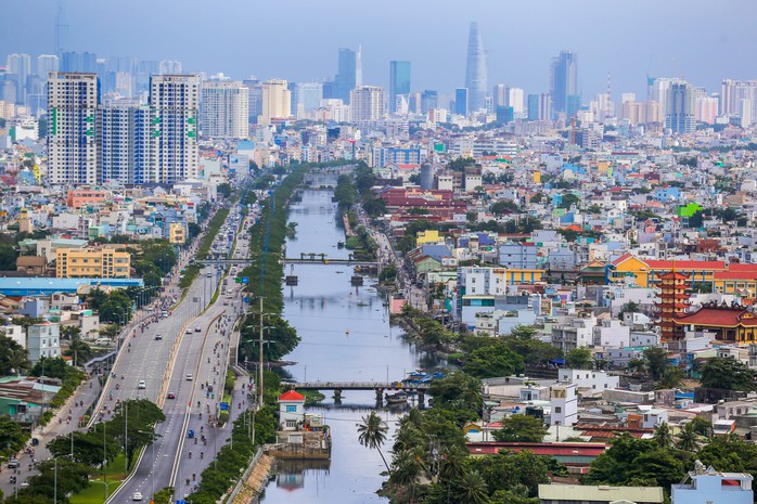 Dự án cầu đường Bình Tiên, một trong những công trình trọng điểm của TP HCM, sẽ được triển khai theo cơ chế mới của Nghị quyết 98. Ảnh: HOÀNG TRIỀU Dự án cầu đường Bình Tiên, một trong những công trình trọng điểm của TP HCM, sẽ được triển khai theo cơ chế mới của Nghị quyết 98. Ảnh: HOÀNG TRIỀU