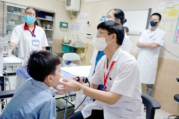 Trẻ sưng amidan, điều trị 5 năm mới biết bị u khoang họng- Ảnh 1. Trẻ sưng amidan, điều trị 5 năm mới biết bị u khoang họng- Ảnh 1.