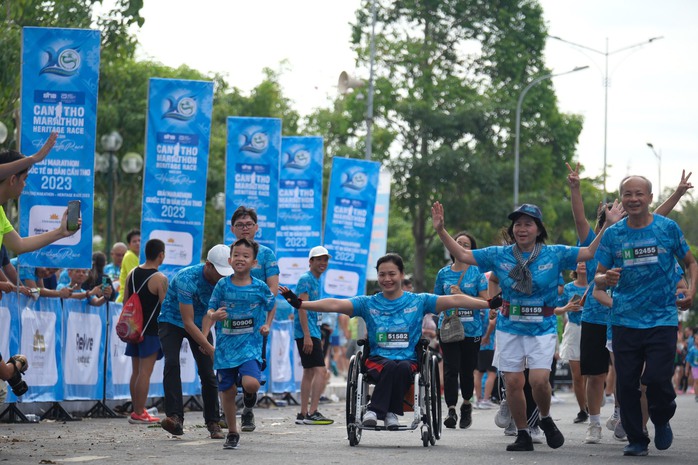 Sự kiện đặc biệt ở Cần Thơ thu hút hơn 9.000 người tham gia- Ảnh 11. Sự kiện đặc biệt ở Cần Thơ thu hút hơn 9.000 người tham gia- Ảnh 11.