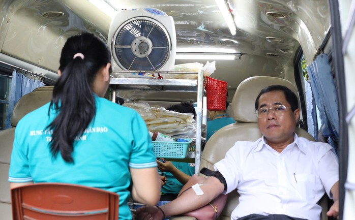 Đoàn viên - lao động SAWACO hiến máu cứu người- Ảnh 1. Đoàn viên - lao động SAWACO hiến máu cứu người- Ảnh 1.
