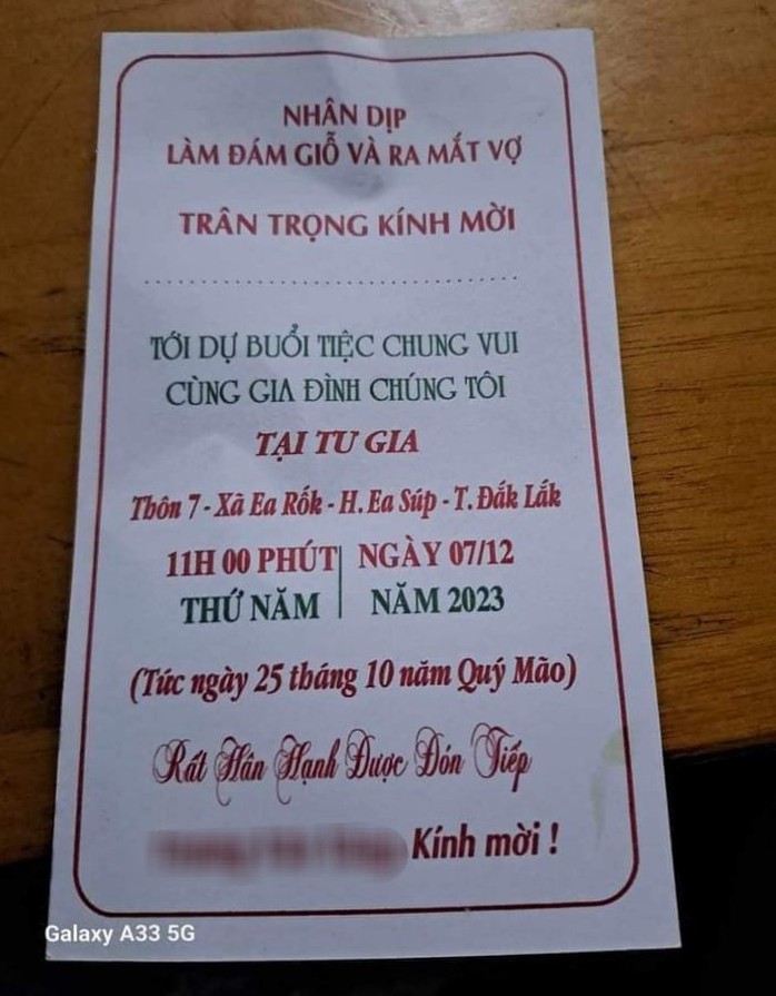 Xôn xao tấm thiệp cụ ông 81 tuổi mời "đám giỗ và ra mắt vợ"- Ảnh 1.