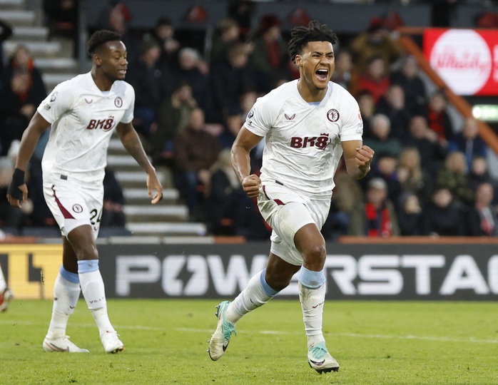 Liverpool vượt mặt Man City, Chelsea trở lại đường đua Ngoại hạng Anh - Ảnh 6. Liverpool vượt mặt Man City, Chelsea trở lại đường đua Ngoại hạng Anh - Ảnh 6.