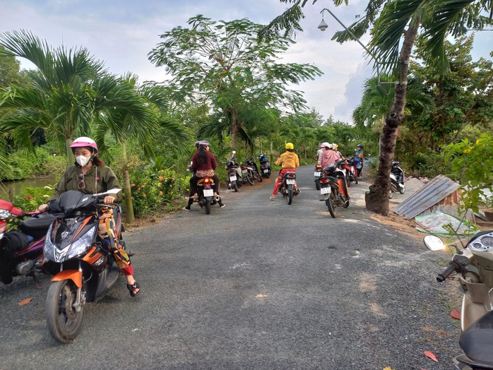 Nhân chứng kể việc phát hiện nạn nhân trong vụ án mạng ở Cà Mau- Ảnh 2. Nhân chứng kể việc phát hiện nạn nhân trong vụ án mạng ở Cà Mau- Ảnh 2.