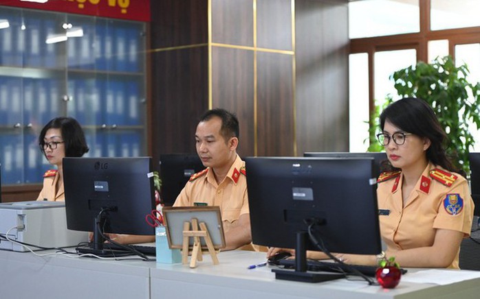 Biển số "siêu đẹp" 30K-567.89, 51K-999.99 sắp được đưa ra đấu giá- Ảnh 1. Biển số "siêu đẹp" 30K-567.89, 51K-999.99 sắp được đưa ra đấu giá- Ảnh 1.