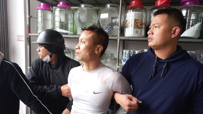 Một phó công an xã bị thương khi khống chế đối tượng "ngáo đá"- Ảnh 1. Một phó công an xã bị thương khi khống chế đối tượng "ngáo đá"- Ảnh 1.