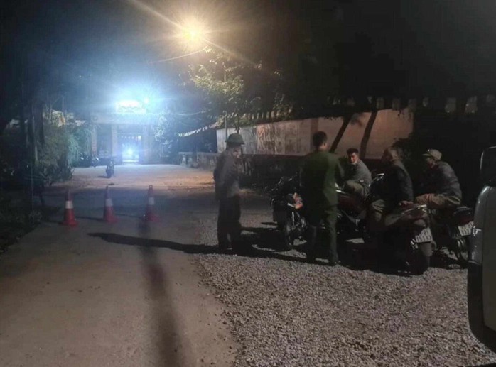 Án mạng đặc biệt nghiêm trọng, 2 thiếu nữ tử vong- Ảnh 1. Án mạng đặc biệt nghiêm trọng, 2 thiếu nữ tử vong- Ảnh 1.