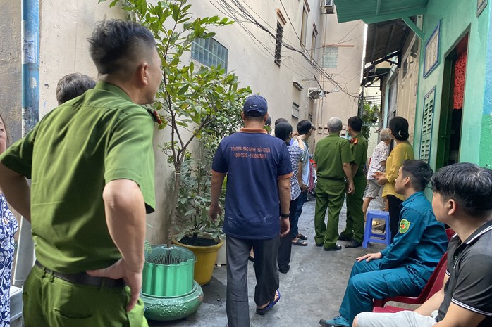 bé gái 8 tuổi bé gái 8 tuổi