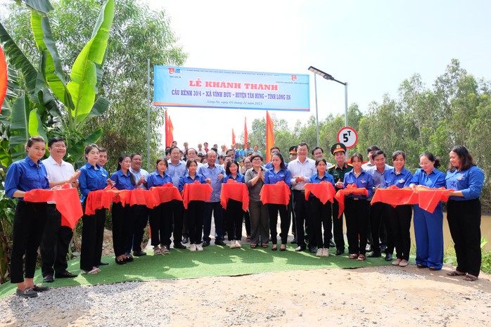 Long An: Khánh thành cầu Kênh 30/4- Ảnh 1. Long An: Khánh thành cầu Kênh 30/4- Ảnh 1.