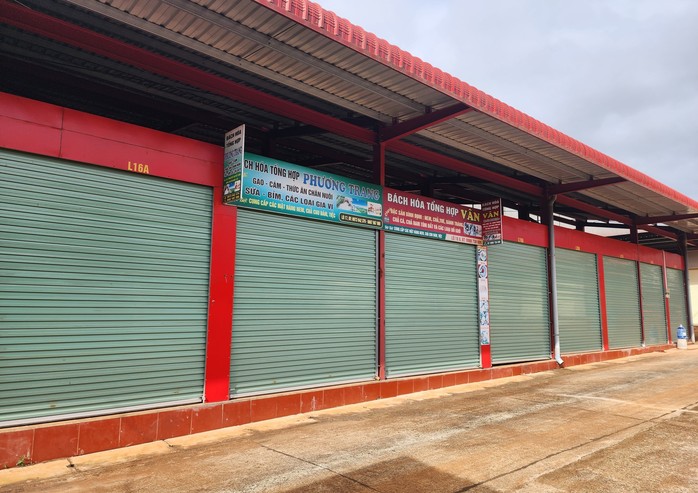 Chợ hàng chục tỉ đồng bỏ hoang, tiểu thương kêu cứu- Ảnh 2.